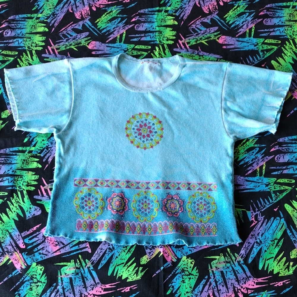 VTG Y2K Mandala T Shirt
